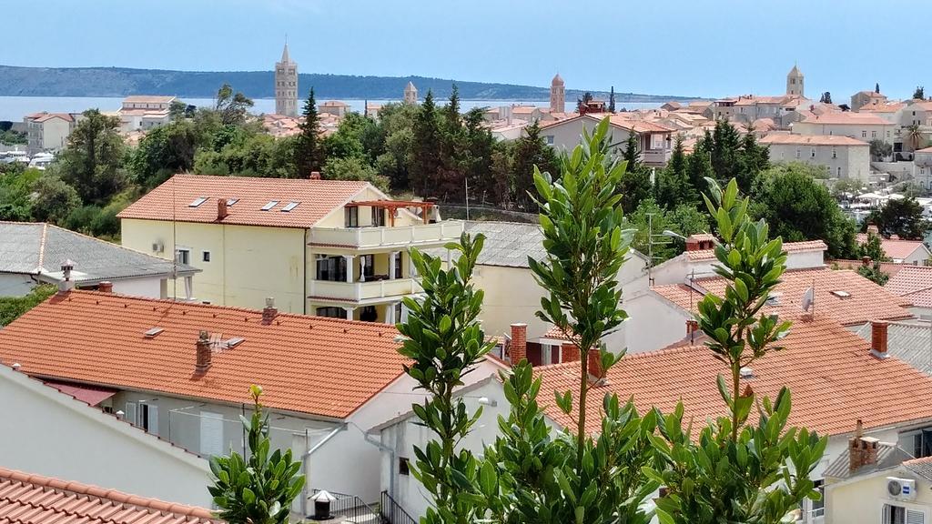ראב Apartments Ribaric מראה חיצוני תמונה
